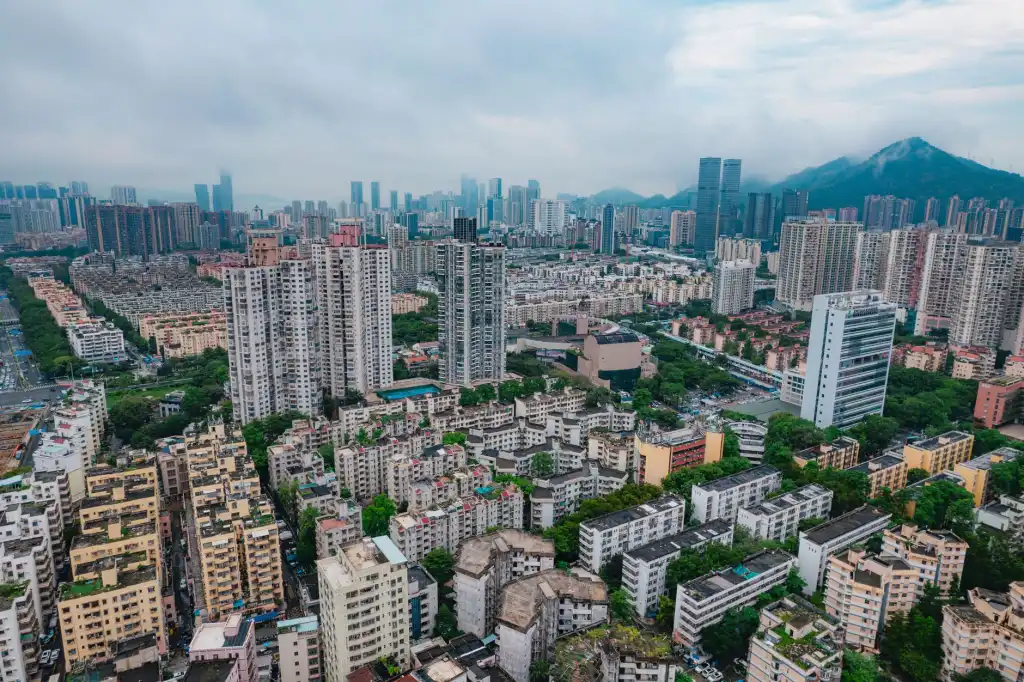 2024年安防设备行业新规对硬盘录像机选型的影响分析